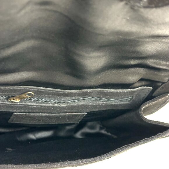 BLACK SUEDE CLUTCH OR CROSS BODY WITH GOLD STUDS A - Picture 3 of 10